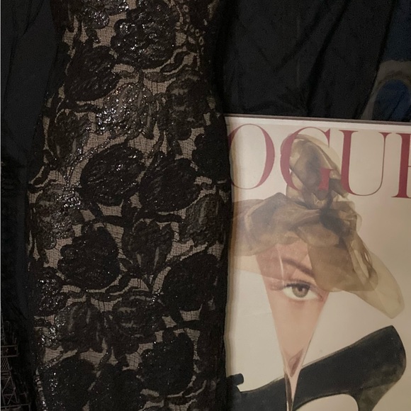 Bob Mackie gown - Picture 15 of 16